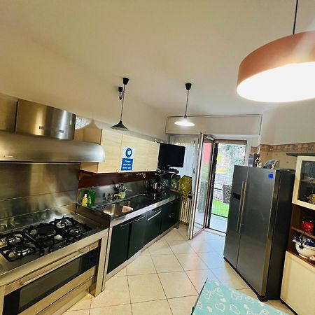 Gigli, Rooms Con Cucina In Comune E Terrazza Milán Exteriér fotografie
