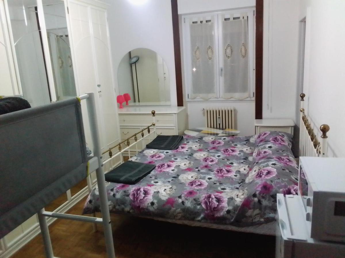 Gigli, Rooms Con Cucina In Comune E Terrazza Milán Exteriér fotografie