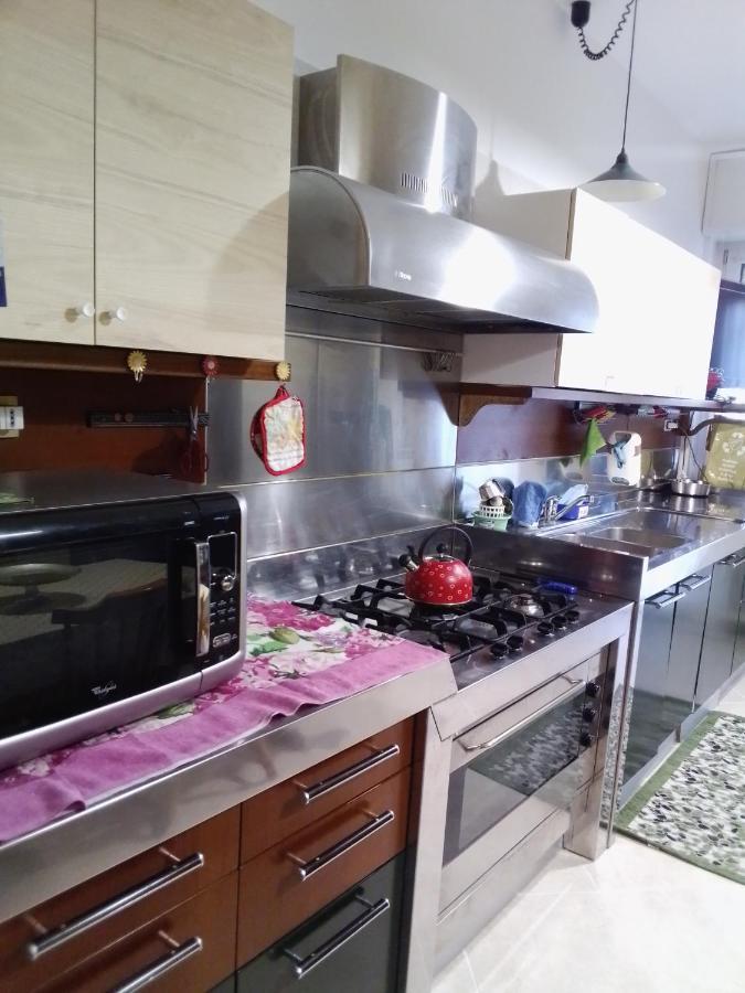 Gigli, Rooms Con Cucina In Comune E Terrazza Milán Exteriér fotografie
