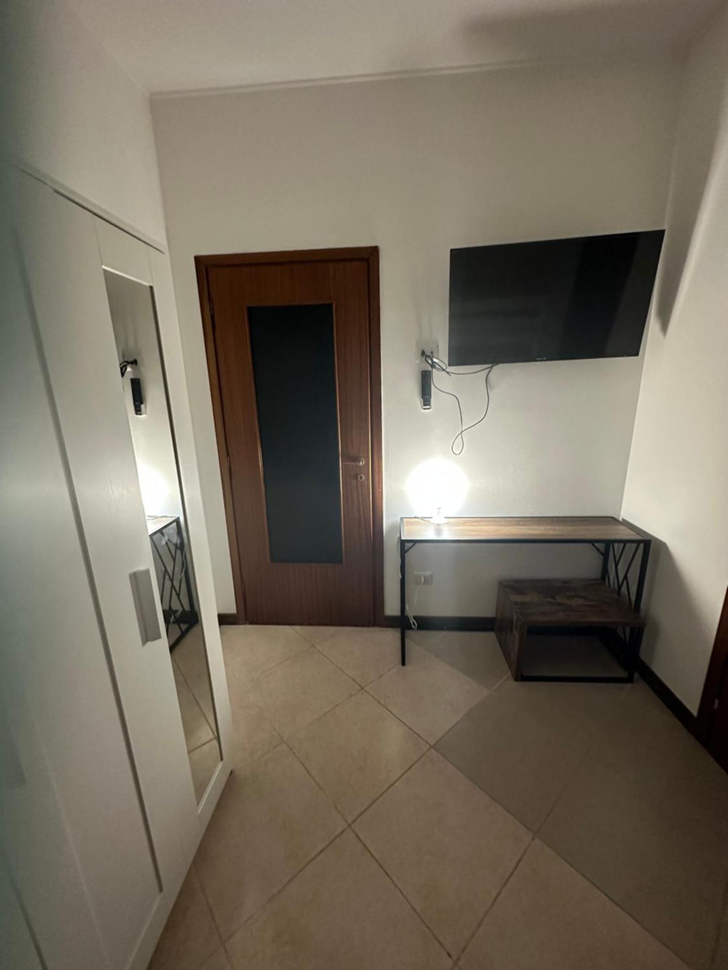 Gigli, Rooms Con Cucina In Comune E Terrazza Milán Exteriér fotografie