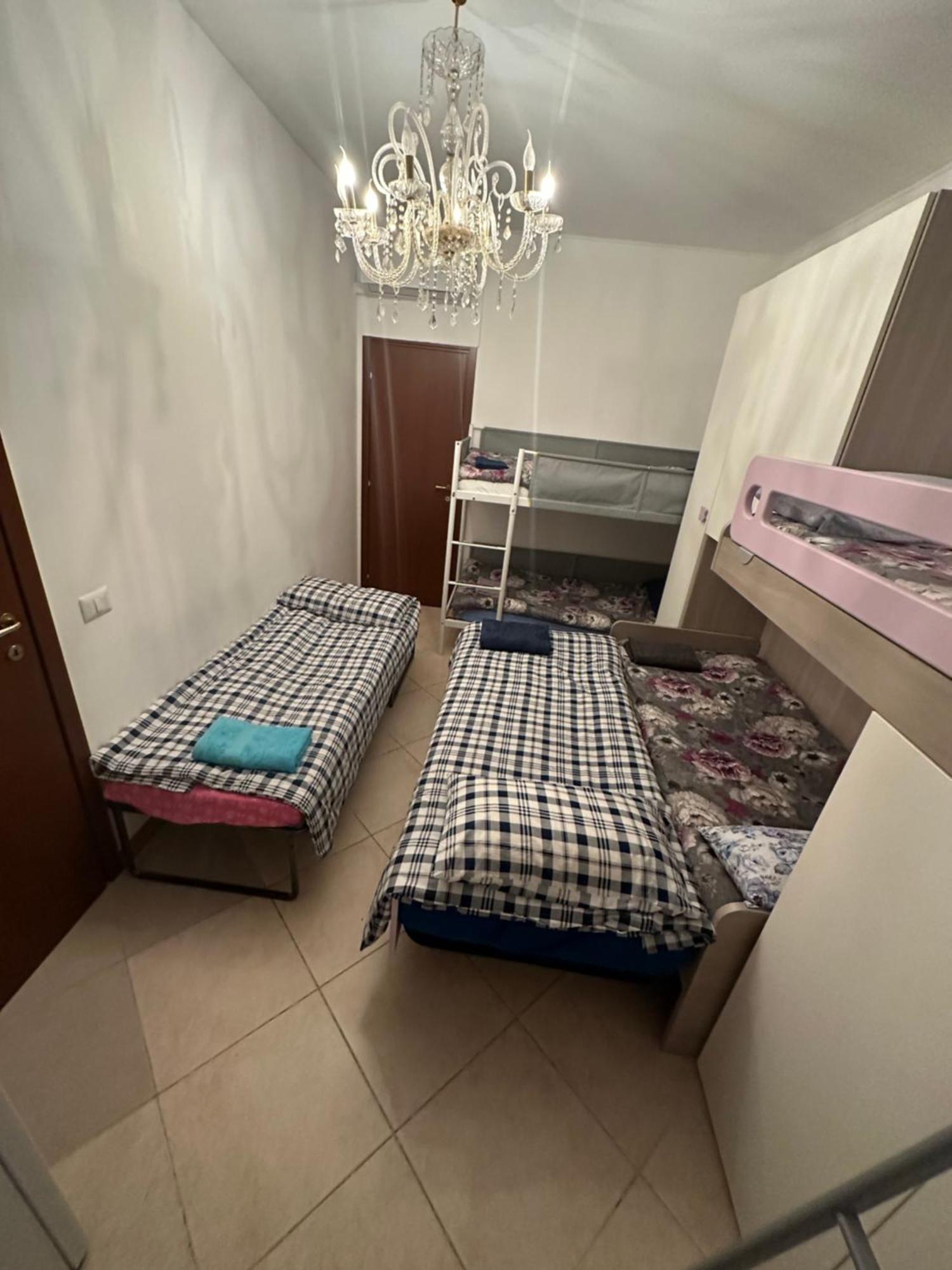 Gigli, Rooms Con Cucina In Comune E Terrazza Milán Exteriér fotografie