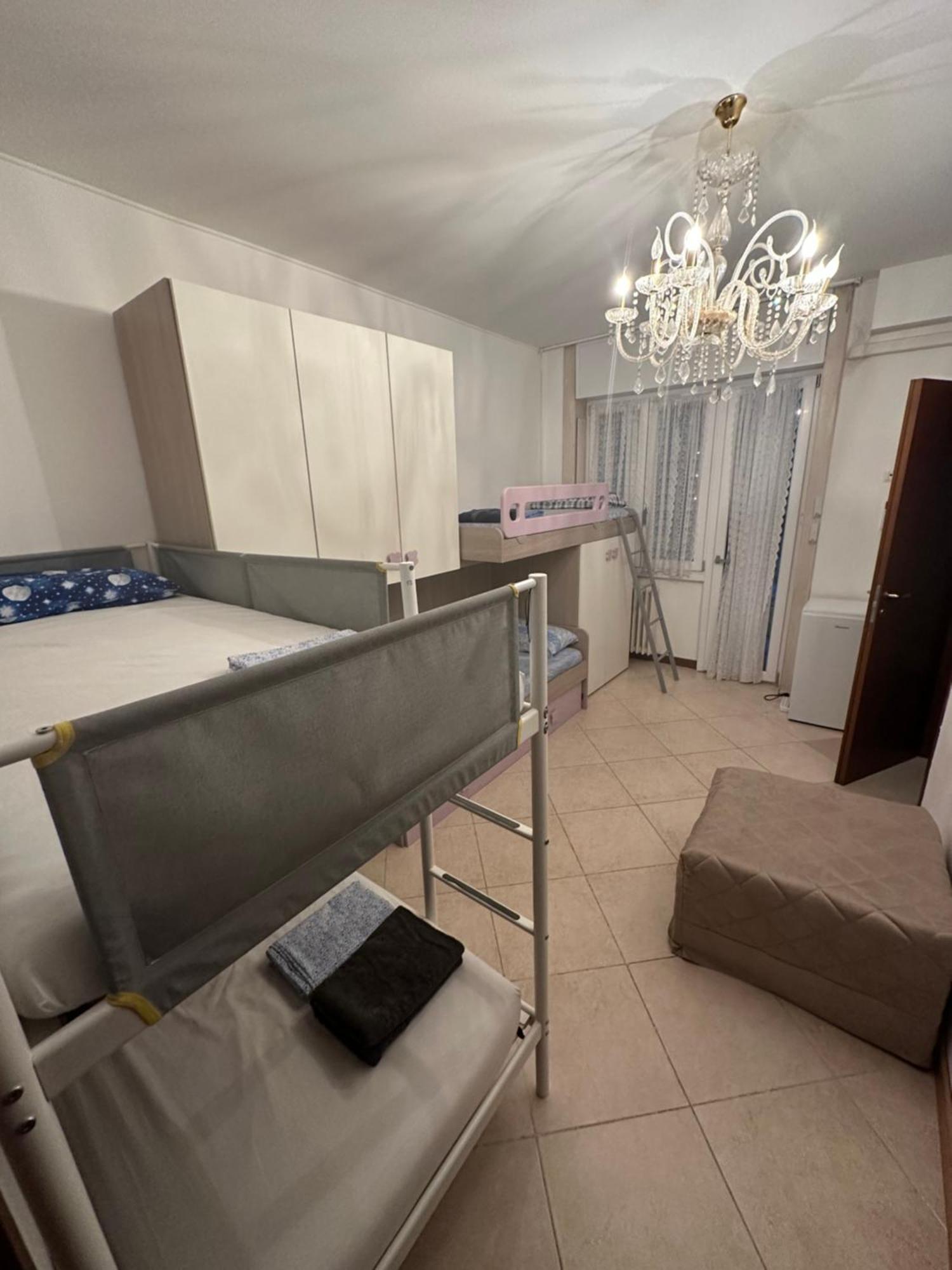 Gigli, Rooms Con Cucina In Comune E Terrazza Milán Exteriér fotografie