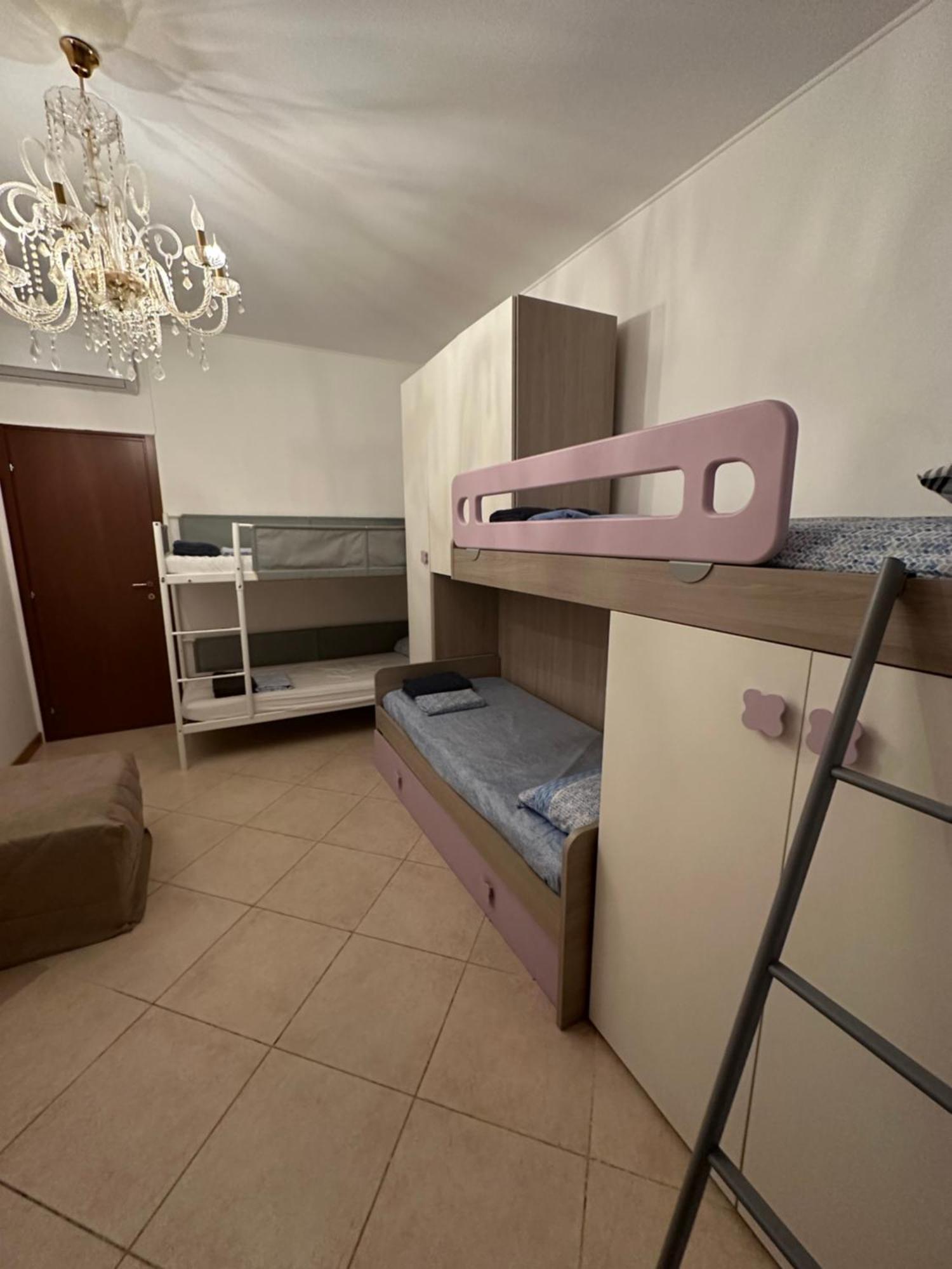 Gigli, Rooms Con Cucina In Comune E Terrazza Milán Exteriér fotografie