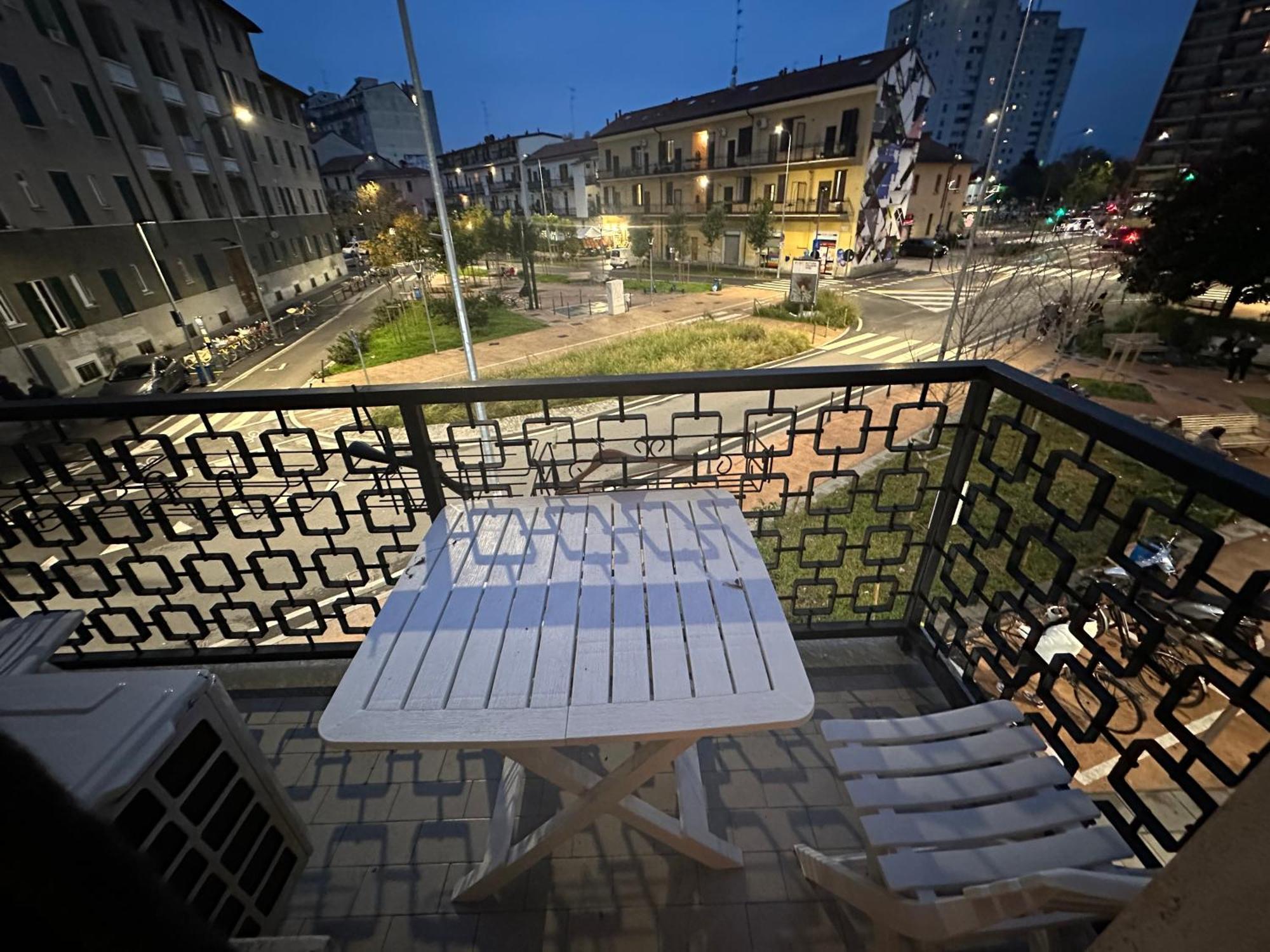 Gigli, Rooms Con Cucina In Comune E Terrazza Milán Exteriér fotografie