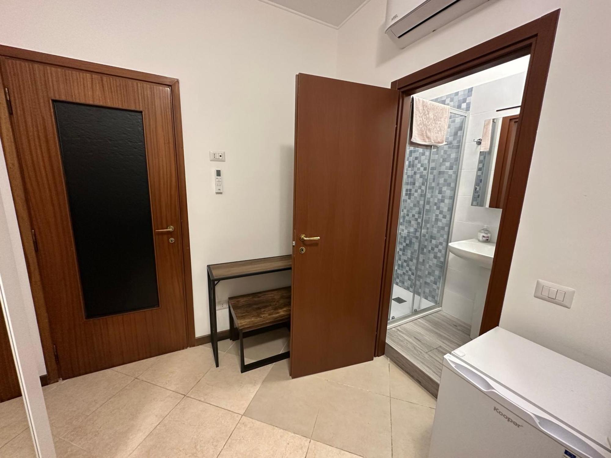 Gigli, Rooms Con Cucina In Comune E Terrazza Milán Exteriér fotografie